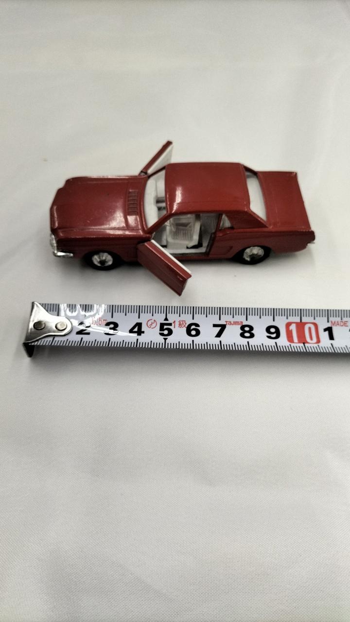 Cargue la imagen en el visor de la galería, SOLIDO 3/66 FORD MUSTANG REF147 1/43 Scale Car– Used