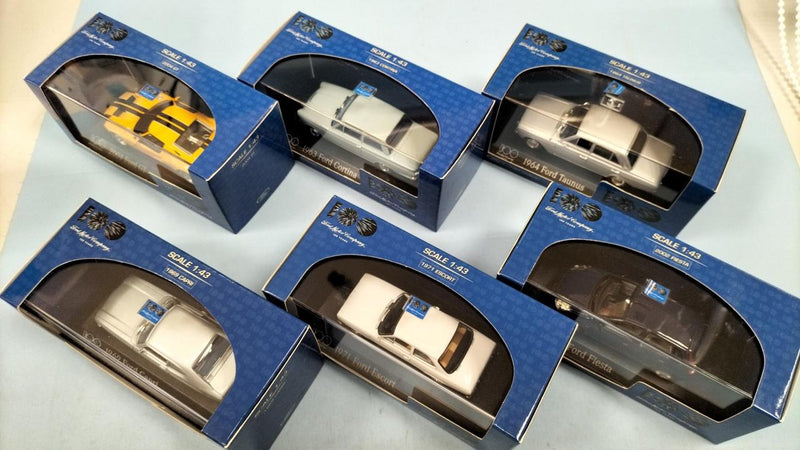 Cargue la imagen en el visor de la galería, MINICHAMPS FORD 100 YEARS 6-Car Set 1/43 Scale– Used