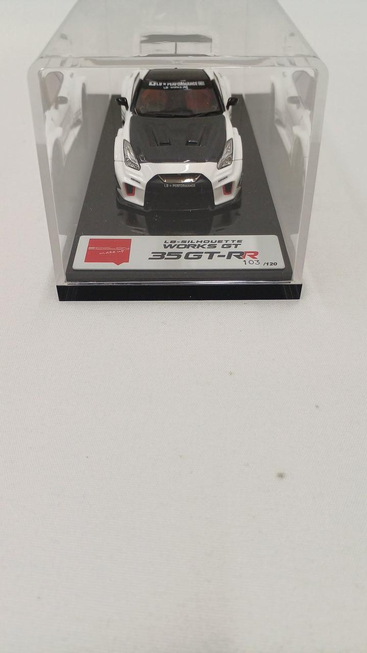 Cargue la imagen en el visor de la galería, MAKE UP LB012A LIBERTY WALK LB-SILHOUETTE WORKS Aventador GT EVO 1/43– Used