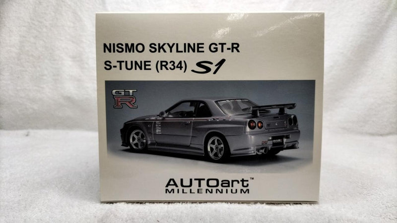 Load image into Gallery viewer, AUTOART R34 S-TUNE 1/18 Scale Model Car– Used