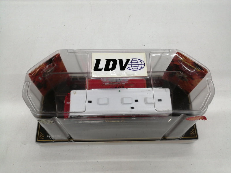Chargez l'image dans la visionneuse de la galerie, CODE 3 COLLECTIBLES 1/64 MILWAUKEE FIRE DEPARTMENT Diecast Model– Used