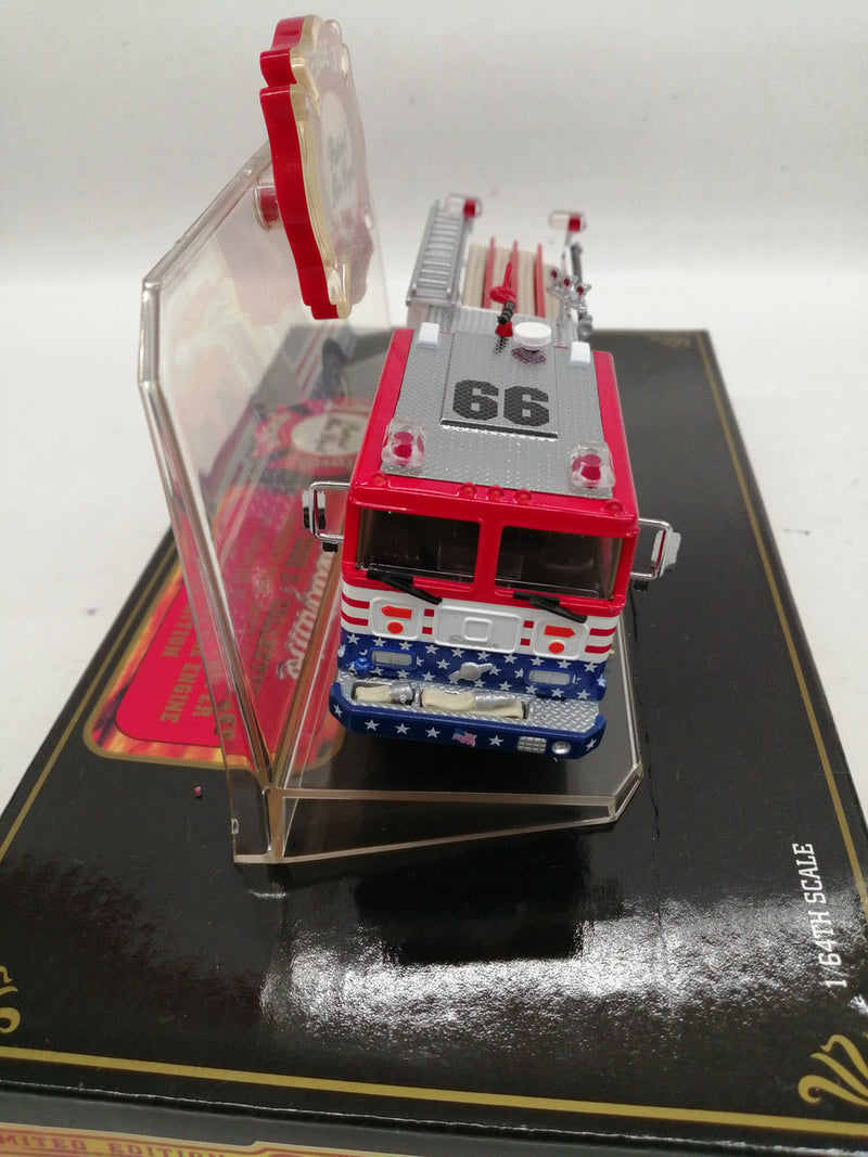 Laden Sie das Bild in Galerie -Viewer, CODE 3 1/64 PATRIOT FIRE DEPARTMENT Diecast Model– Used