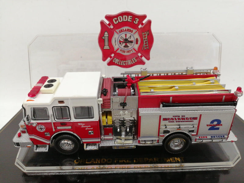 Laden Sie das Bild in Galerie -Viewer, CODE 3 1/64 ORLANDO FIRE DEPARTMENT Diecast Model– Used