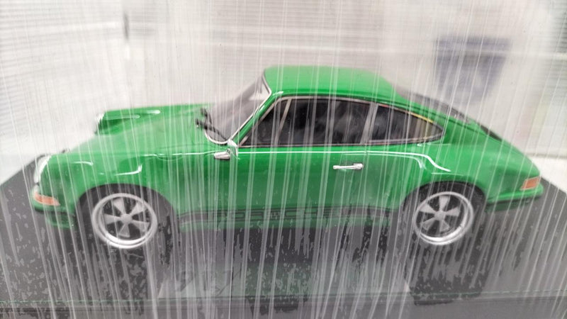 Load image into Gallery viewer, AR.TIMA 1/18 Porsche 911 S/T Scale Model Car– Used