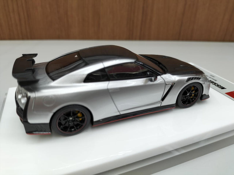 Cargue la imagen en el visor de la galería, EIDOLON EM709C 1/43 Scale GT-R NISMO– Used