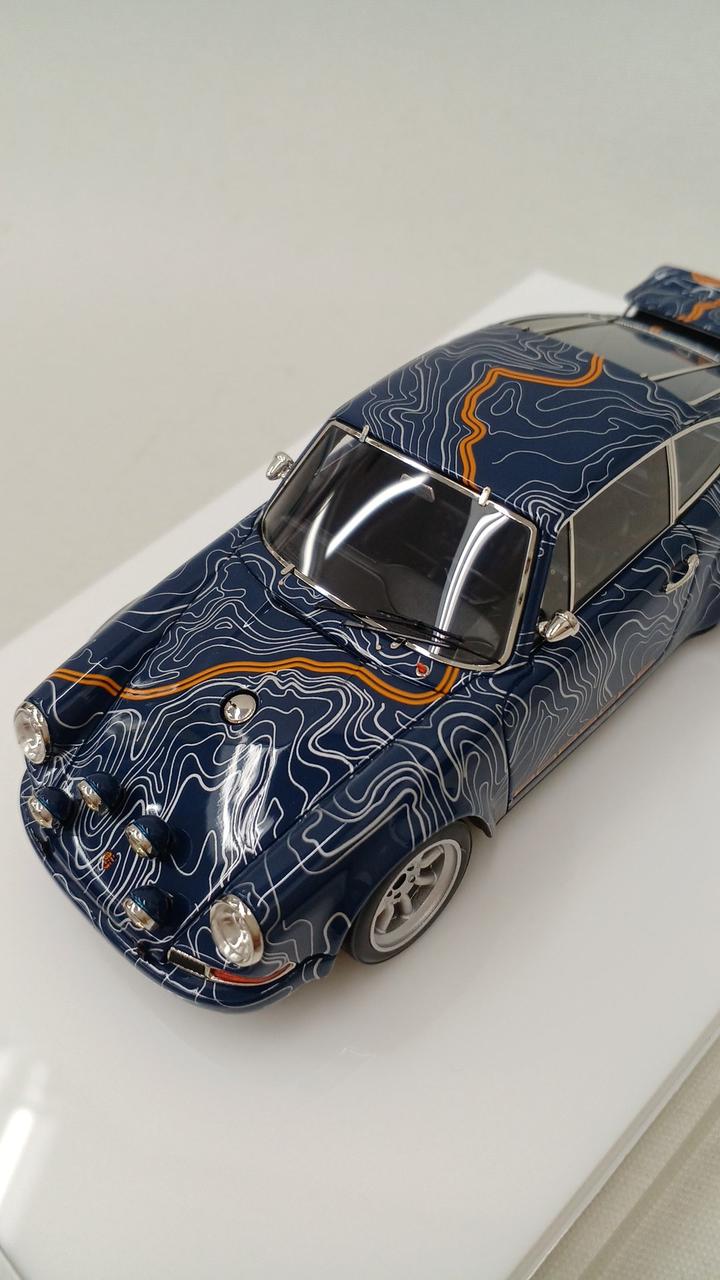 Cargue la imagen en el visor de la galería, MAKE UP EM504 SINGER 911 EIDOLON COLLECTION 1/43 Scale Car– Used