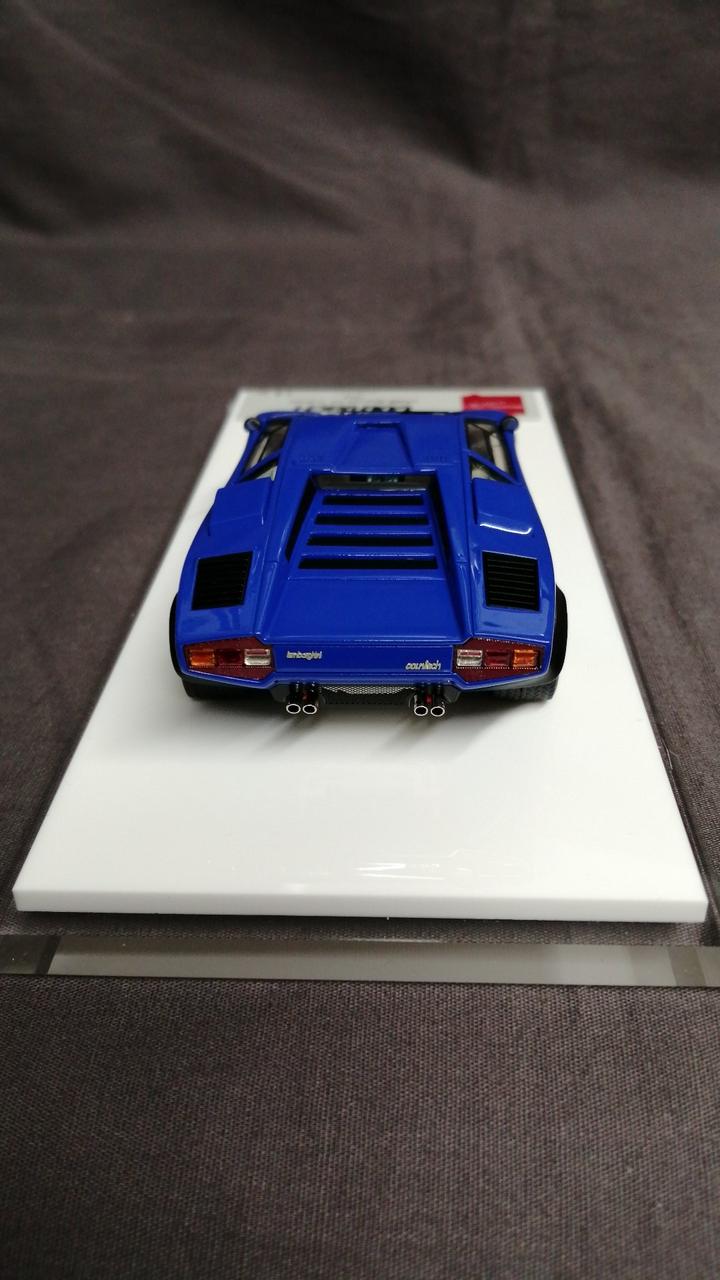 Laden Sie das Bild in Galerie -Viewer, EIDOLON Lamborghini Countach LP400 Speciale 1/43 Scale Car– Used