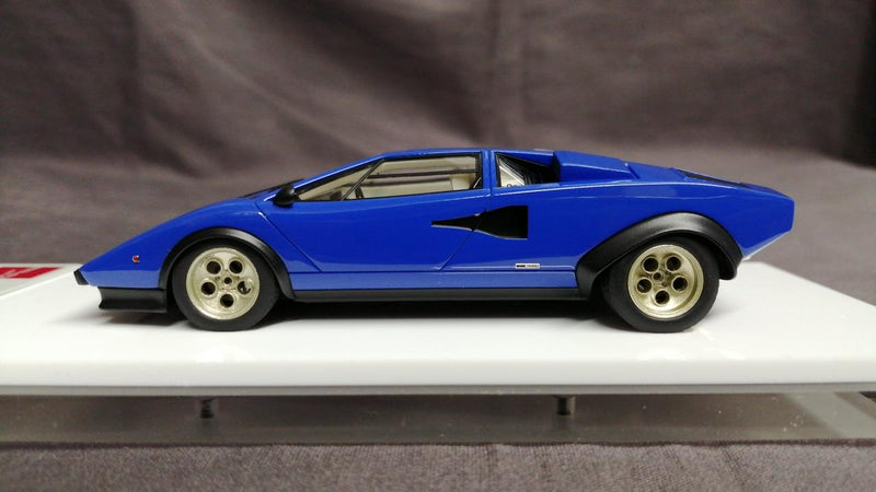 Laden Sie das Bild in Galerie -Viewer, EIDOLON Lamborghini Countach LP400 Speciale 1/43 Scale Car– Used