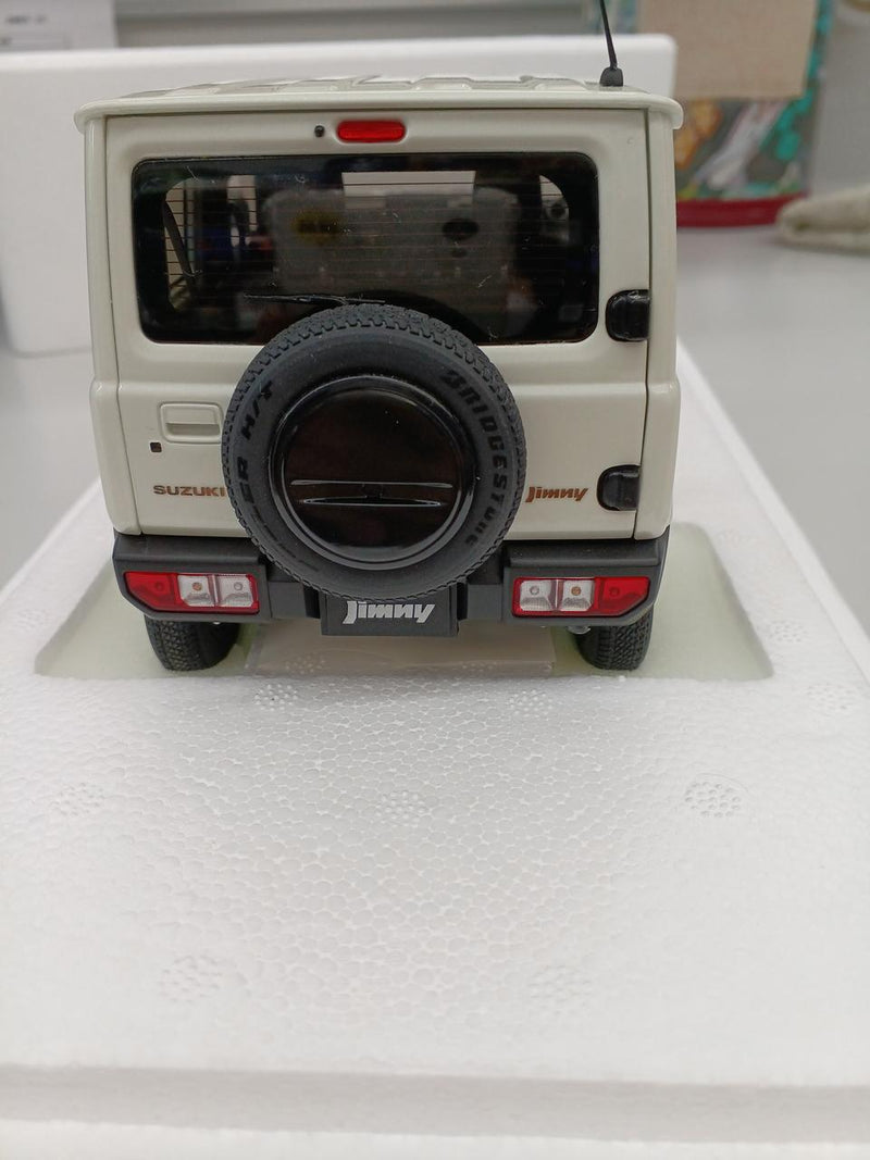 Load image into Gallery viewer, AUTOart Suzuki Jimny JB64 (White Pearl) 1/18 Scale Diecast Car– Used