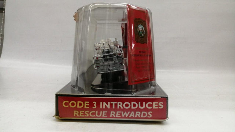 Carica immagine in Galleria Viewer, CODE 3 12910 ELSMERE FIRE DEPT T30 1/64 Diecast Model– Used
