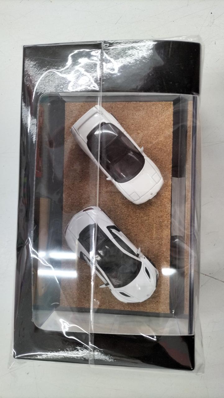 Carica immagine in Galleria Viewer, Honda Access NSX 30th Anniversary 1/64 Diecast Car– Used