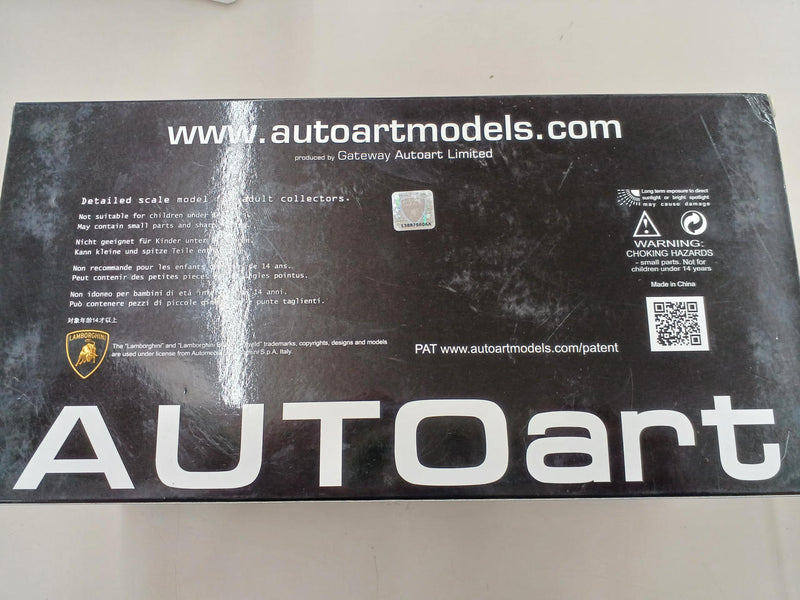 Load image into Gallery viewer, AUTOart LAMBORGHINI DIABLO SE30 1/18 Scale Model Car– Used