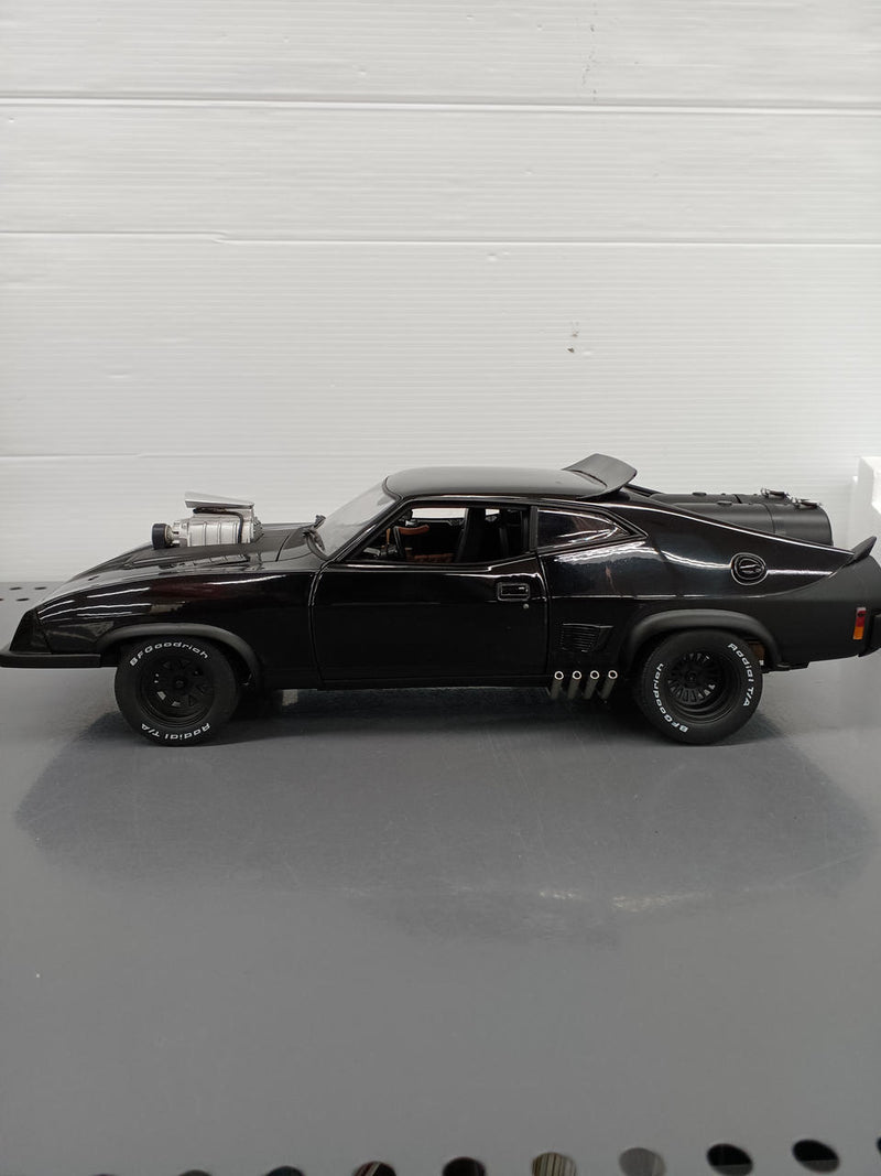 Load image into Gallery viewer, AUTOart Mad Max 2 INTERCEPTOR 1/18 Scale Model Car– Used