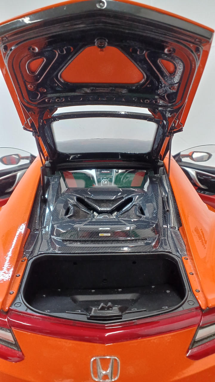 Load image into Gallery viewer, DeAgostini 1/8 Scale Weekly Honda NSX Completed Build Model– Used