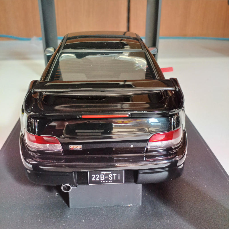 Load image into Gallery viewer, AUTOart Subaru Impreza 22B STi Version 1/18 Scale Car– Used