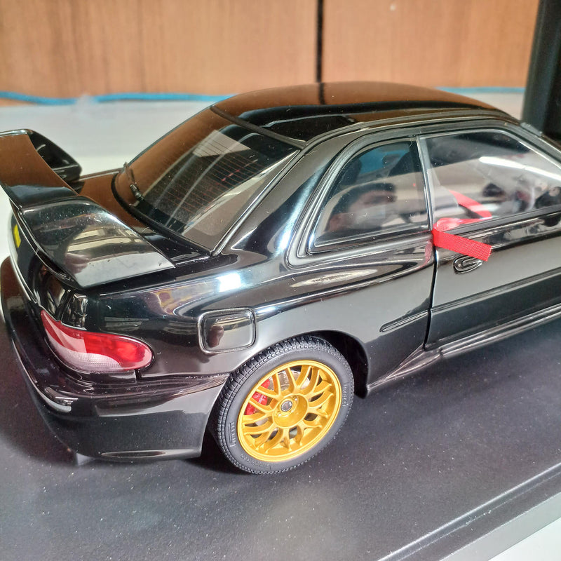 Load image into Gallery viewer, AUTOart Subaru Impreza 22B STi Version 1/18 Scale Car– Used