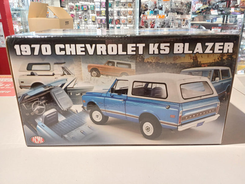 Laden Sie das Bild in Galerie -Viewer, ACME Chevrolet Blazer K/5 1970 1/18 Scale Model Car– Used