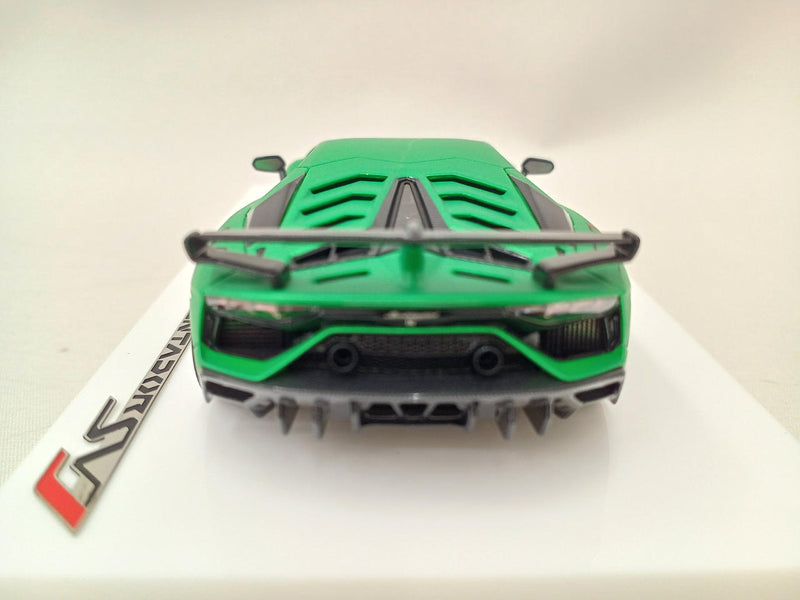 Laden Sie das Bild in Galerie -Viewer, MAKE UP EIDOLON Lamborghini Aventador SVJ 2018 Leirion Wheel Ver. 1/43– Used