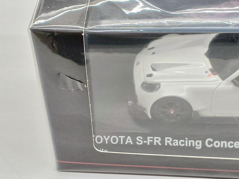 Laden Sie das Bild in Galerie -Viewer, KYOSHO TOYOTA S-FR RACING CONCEPT 1/43 Model Car– Used