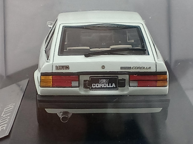 Laden Sie das Bild in Galerie -Viewer, INTERALLIED/HI-STORY HS057WH TOYOTA COROLLA LEVIN (SL MORITZ WHITE) 1/43– Used