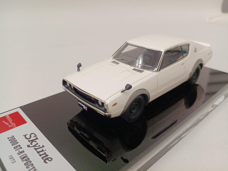 Laden Sie das Bild in Galerie -Viewer, MAKE UP EM394A NISSAN SKYLINE 1/43 Scale Model Car– Used