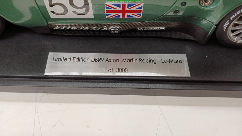 Cargue la imagen en el visor de la galería, AUTOart DBR9 ASTON MARTIN RACING 1/18 Diecast Car– Used
