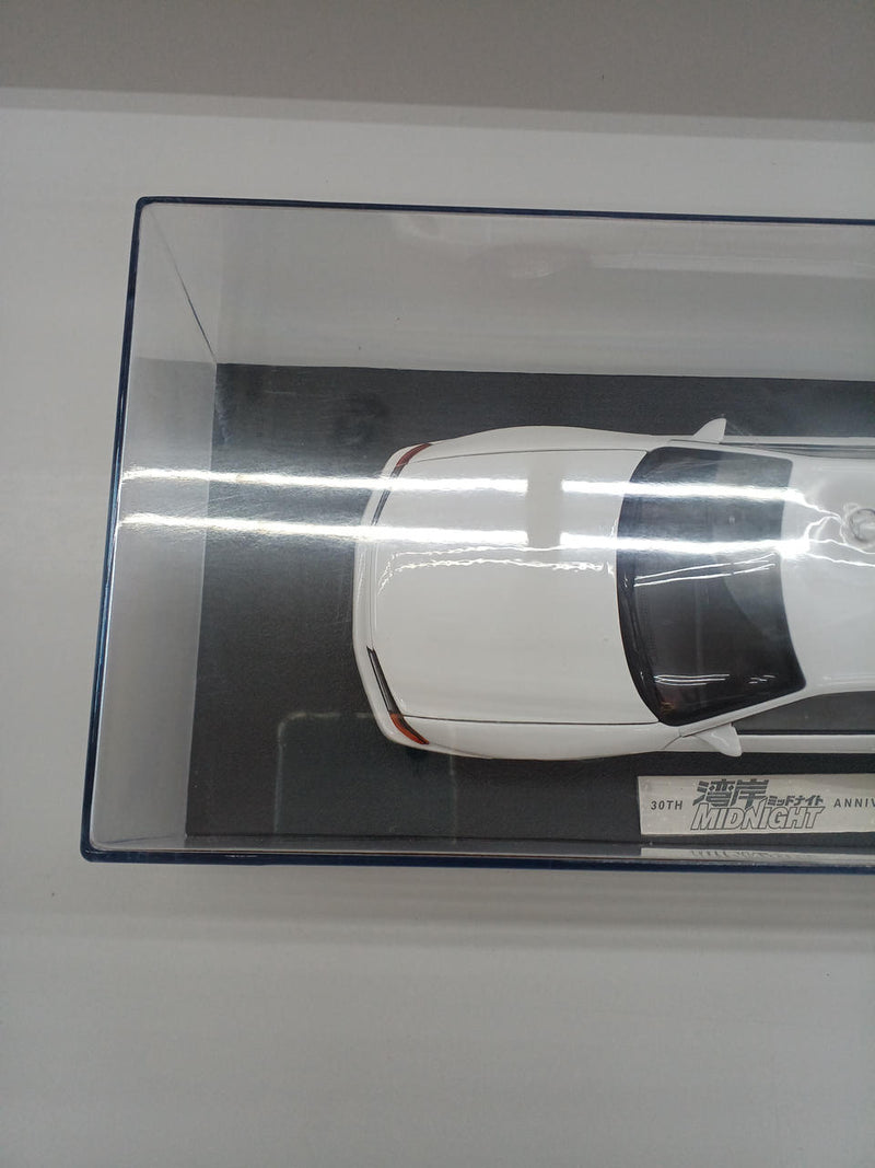 Load image into Gallery viewer, AUTOART Nissan Skyline GT-R "Reina's GT-R" Wangan Midnight 1/18 Scale Car– Used