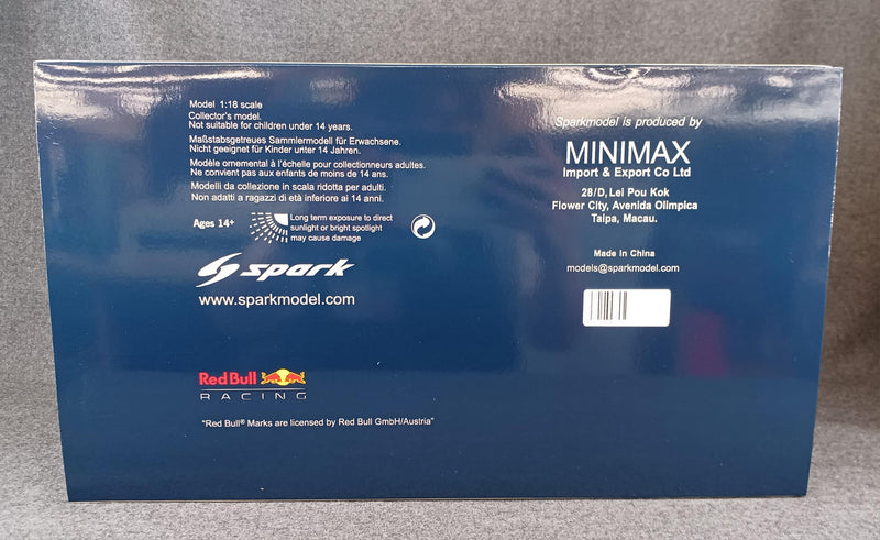 Laden Sie das Bild in Galerie -Viewer, SPARK 18S605 1/18 Scale Diecast Car– Used