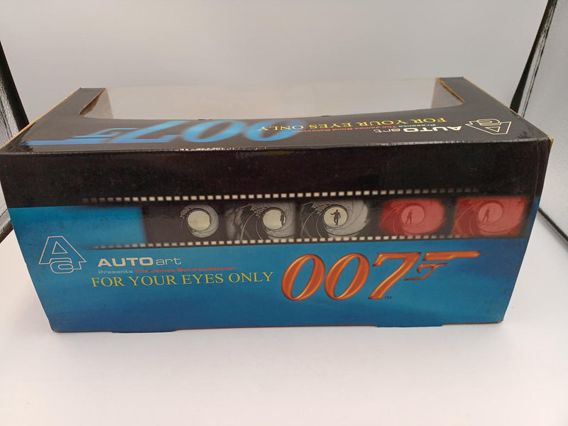 Load image into Gallery viewer, AUTOart LOTUS ESPRIT TURBO JAMES BOND 1/18 Scale Model Car– Used