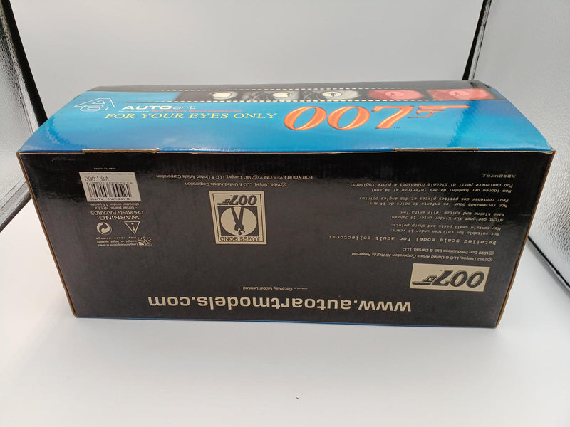 Load image into Gallery viewer, AUTOart LOTUS ESPRIT TURBO JAMES BOND 1/18 Scale Model Car– Used