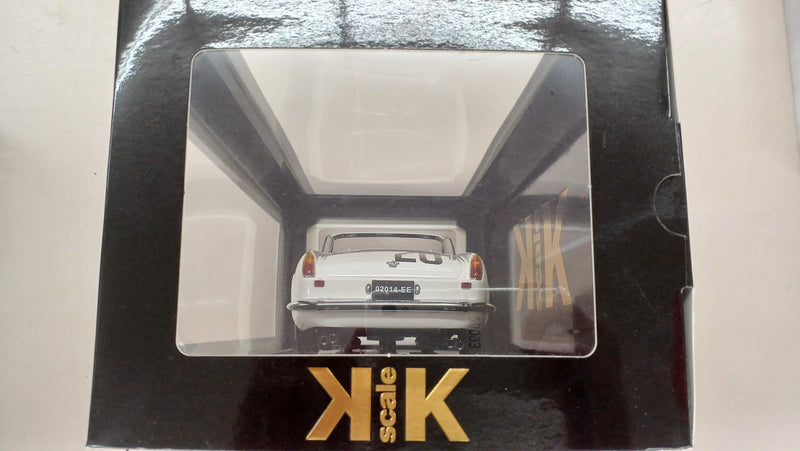 Carica immagine in Galleria Viewer, KK SCALE 1/18 Ferrari 250GT SWB 1960 Diecast Model Car