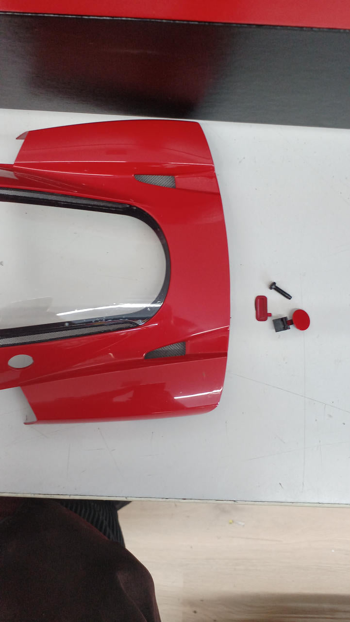 Laden Sie das Bild in Galerie -Viewer, TAMIYA 1/12 Semi-Assembled Enzo Ferrari