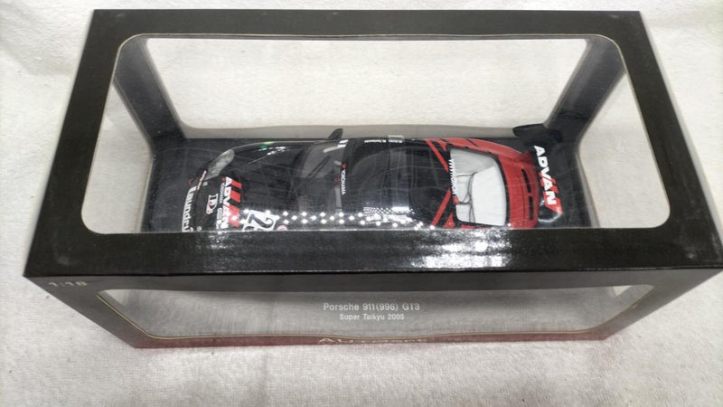 Load image into Gallery viewer, AUTOart Porsche 911 (996) GT3 SUPER TAIKYU 2002 1/18 Diecast Car– Used