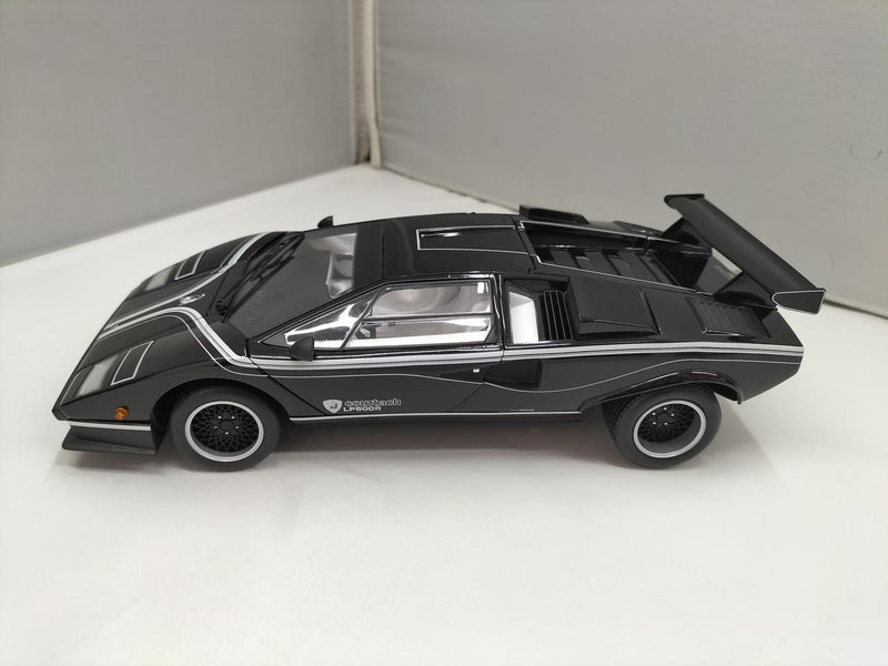 Load image into Gallery viewer, KYOSHO LAMBORGHINI COUNTACH LP500R Black 1/18 Scale Car– Used