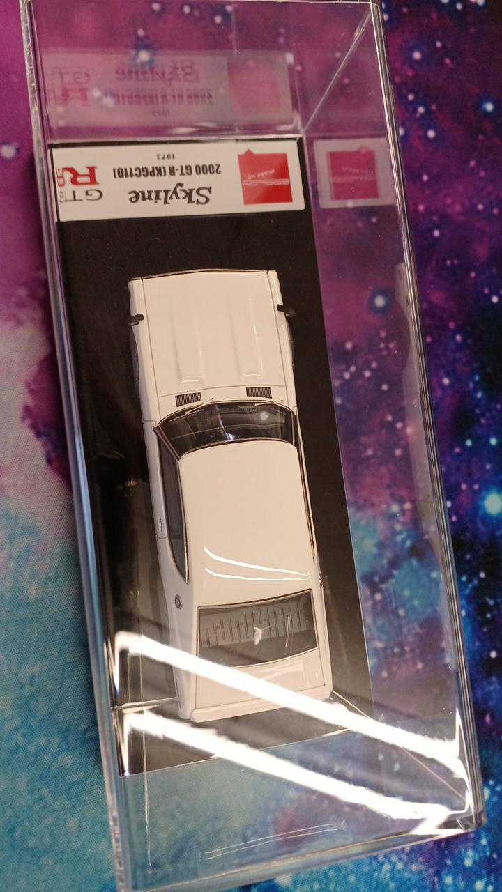 Chargez l'image dans la visionneuse de la galerie, MAKE UP EIDOLON EM394A Nissan Skyline 2000 GT-R (KPGC110) 1/43 Scale– Used