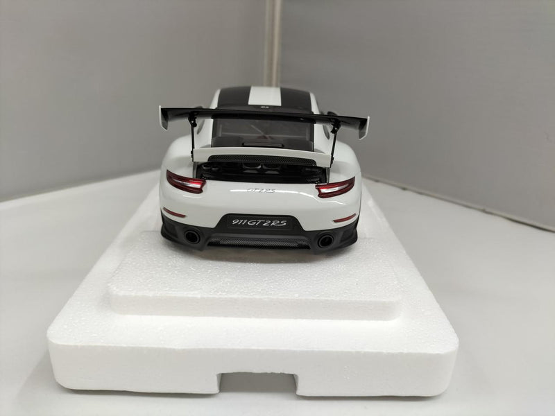 Load image into Gallery viewer, AUTOart Porsche 911 GT2 RS 1/18 Scale Car– Used