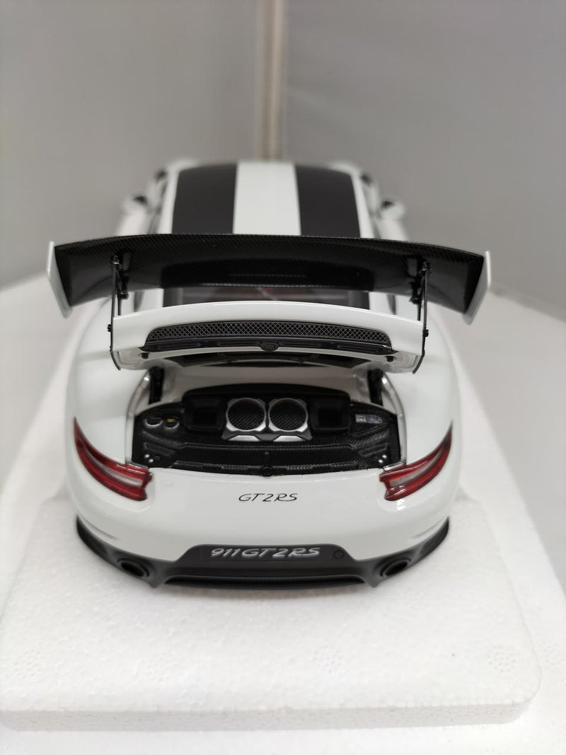 Load image into Gallery viewer, AUTOart Porsche 911 GT2 RS 1/18 Scale Car– Used