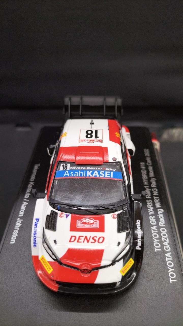 Laden Sie das Bild in Galerie -Viewer, SPARK Monte Carlo Rally 2022 Toyota GR Yaris 1/43 Scale Car– Used