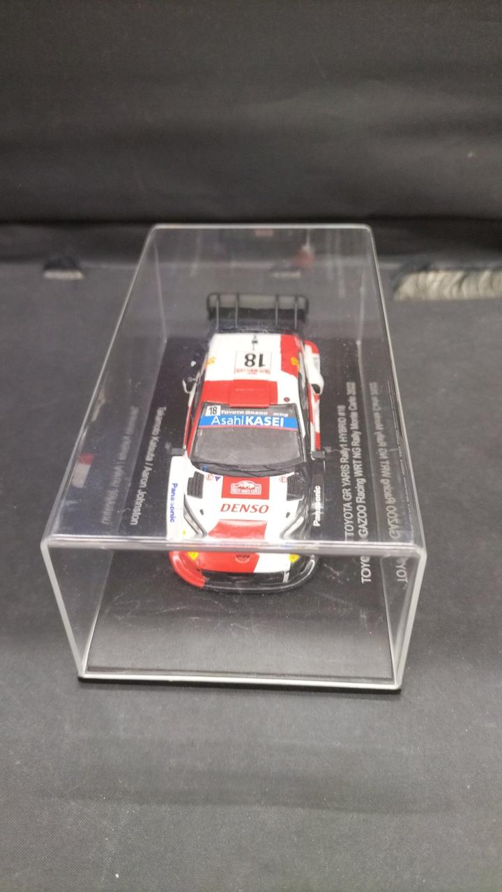 Laden Sie das Bild in Galerie -Viewer, SPARK Monte Carlo Rally 2022 Toyota GR Yaris 1/43 Scale Car– Used