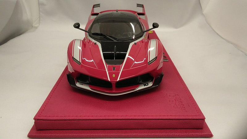 Load image into Gallery viewer, BBR 1/18 Scale Ferrari FXX K 2014 Abu Dhabi Red– Used