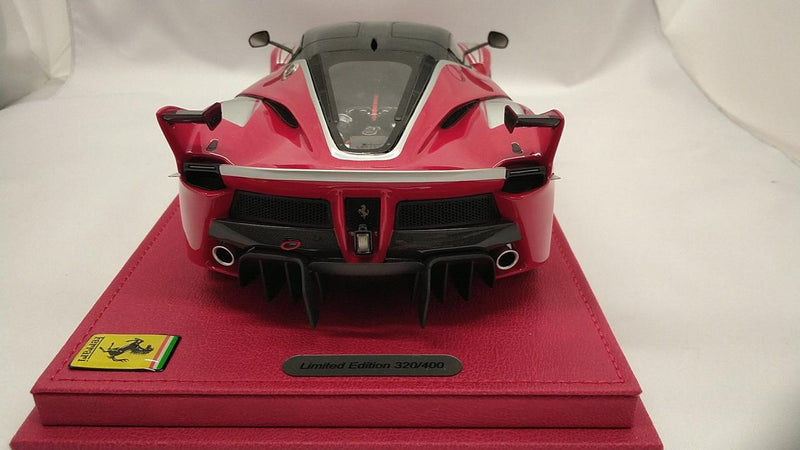 Load image into Gallery viewer, BBR 1/18 Scale Ferrari FXX K 2014 Abu Dhabi Red– Used