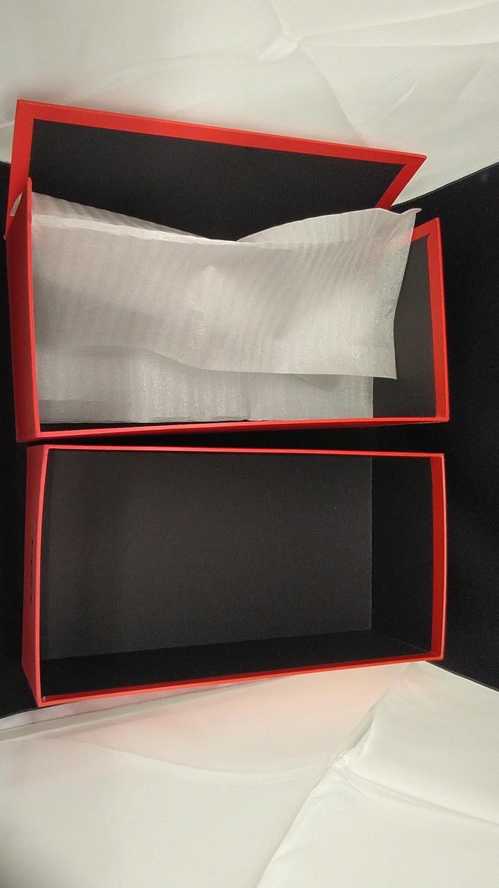 Load image into Gallery viewer, BBR 1/18 Scale Ferrari FXX K 2014 Abu Dhabi Red– Used