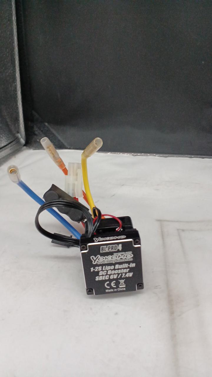 Load image into Gallery viewer, YOKOMO BL-PRO4 Drift Spec Speed Controller - Used
