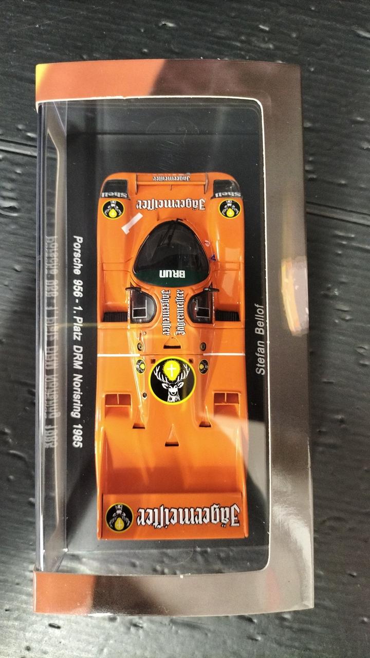 Laden Sie das Bild in Galerie -Viewer, SPARK Porsche 956 #1 PLATZ DRM NORISRING 1/43 Scale Car– Used