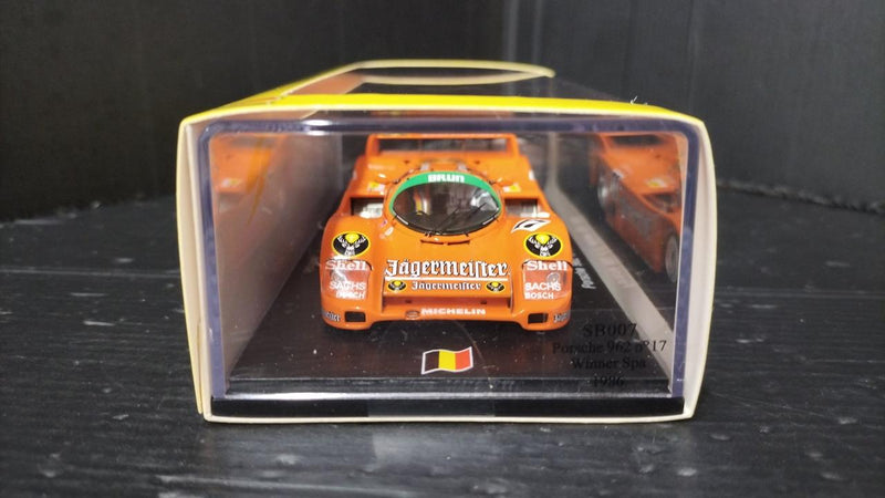 Laden Sie das Bild in Galerie -Viewer, SPARK Porsche 962C #17 WINNER SPA 1986 1/43 Scale Car– Used