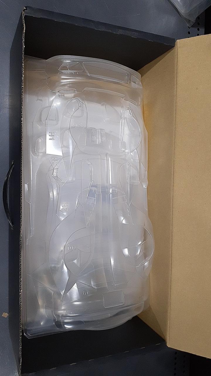 Cargue la imagen en el visor de la galería, ADDICTION AD-PB1 FD3S ROCKET BUNNY Body - Used