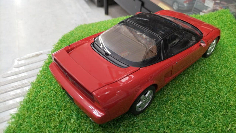 Load image into Gallery viewer, AUTOart HONDA NSX 1/18 Scale Model Car– Used