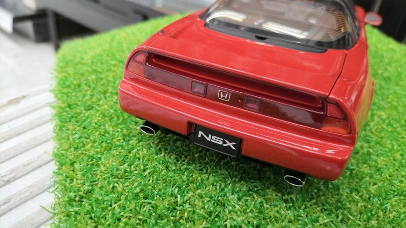 Load image into Gallery viewer, AUTOart HONDA NSX 1/18 Scale Model Car– Used