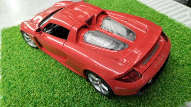 Load image into Gallery viewer, AUTOart Porsche CARRERA 1/18 Scale Model Car– Used
