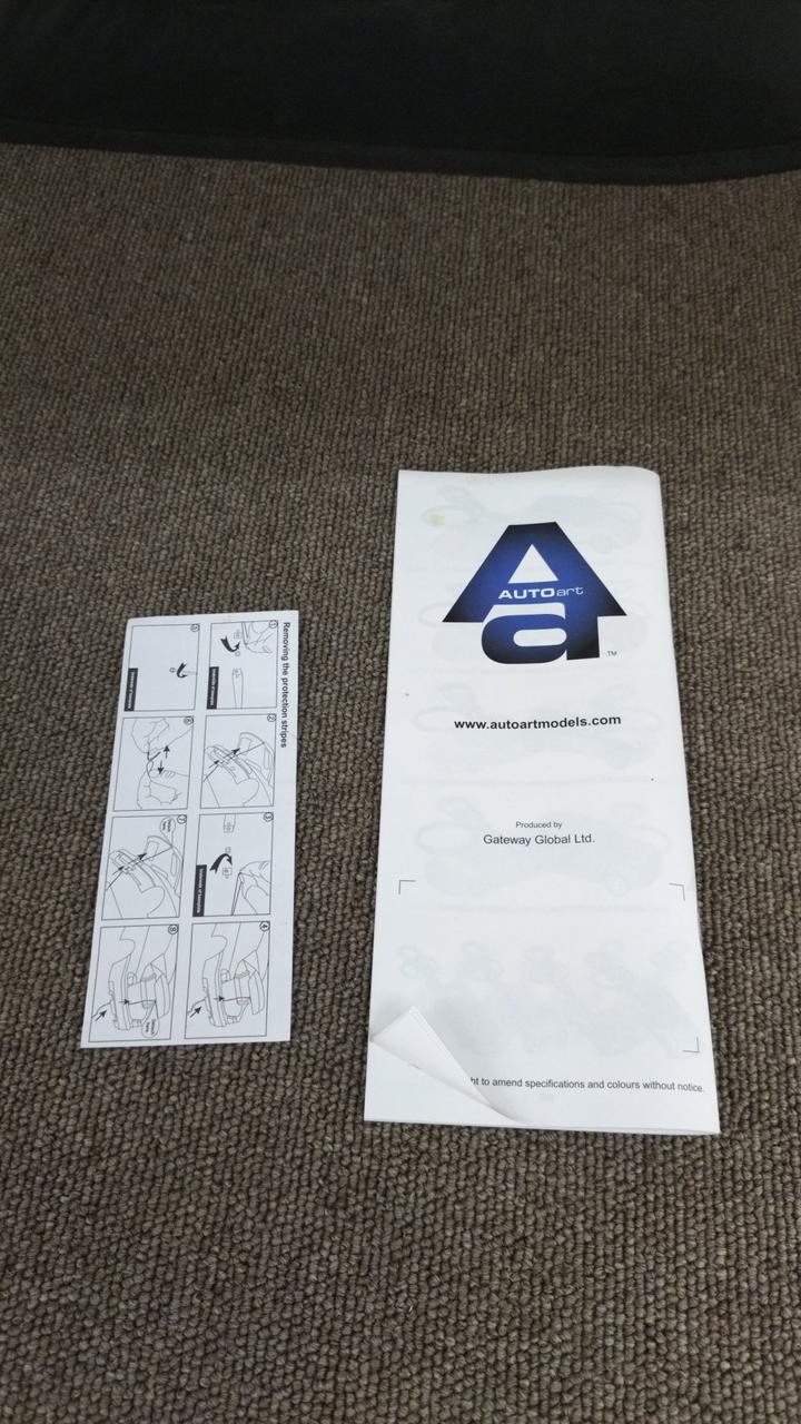 Load image into Gallery viewer, AUTOart SUBARU NEW AGE IMPREZA WRC 2003 1/18 Scale Car– Used